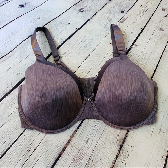 Vanity Fair Other - Vanity Fair | Satin Bra Size 38 DD